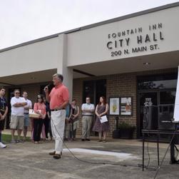 Rally to Celebrate the Arts in Ft Inn